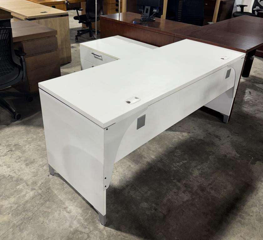 68700.jpg Allsteel 5′ White L Desk w/ Drop Down Return image 1